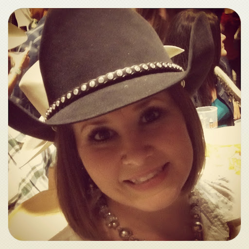 Pamela Schwarz Photo 23