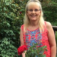 Lori Harris Photo 20