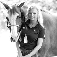 Julie Mullins Photo 27