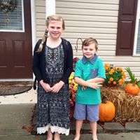 Lori Goodwin Photo 38