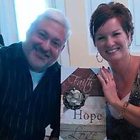 Lori Landis Photo 14