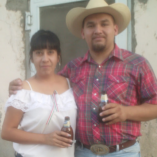 Daniel Murillo Photo 33