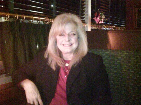 Evelyn Adams Photo 29