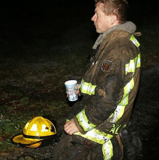 Dennis Russell Photo 32