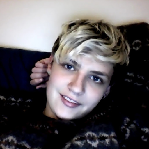 Billie Baker Photo 4
