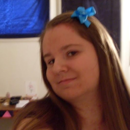 Alaina Smith Photo 31