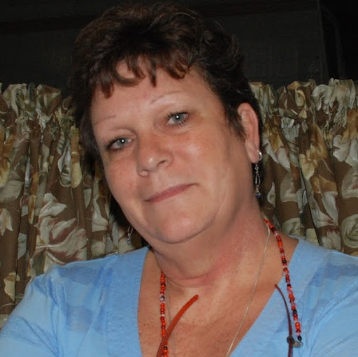 Donna Holcomb Photo 7