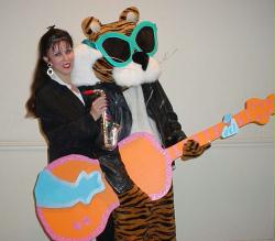 Maria Schultz Photo 9