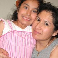 Julie Ruiz Photo 11