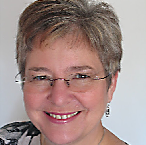 Mary Saunders Photo 45