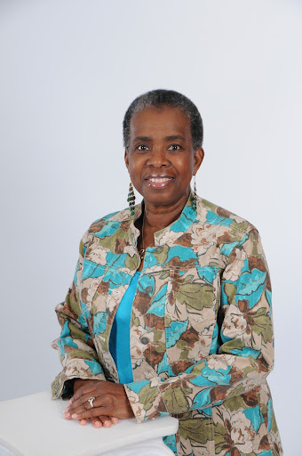 Gertrude Robinson Photo 3