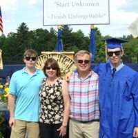 Lori Howell Photo 26