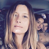 Samantha Reynolds Photo 33