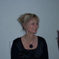 Marianne Wolf Photo 30