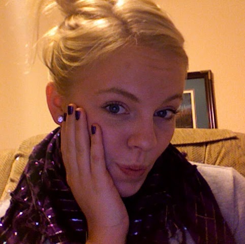 Sarah Larson Photo 44