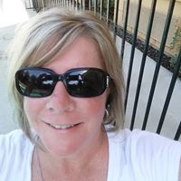 Heather Urban Photo 18