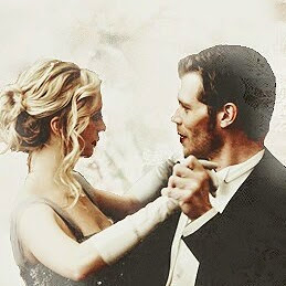 Caroline Love Photo 14