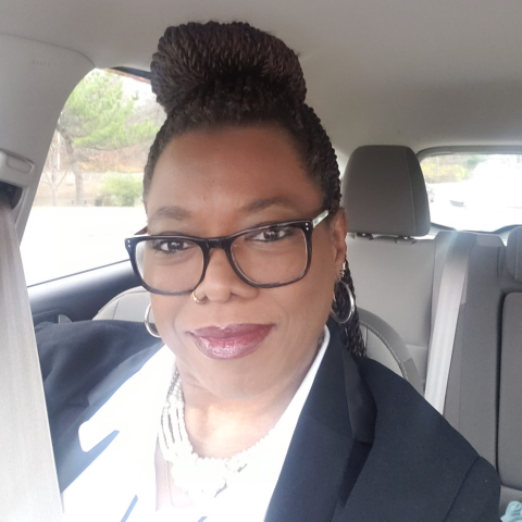 Yvette Henry Photo 10