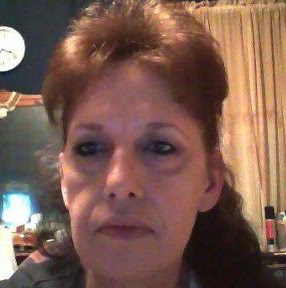 Esther Richardson Photo 33
