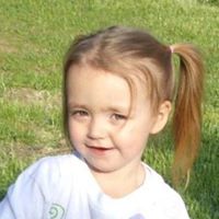 Sadie Sparks Photo 5