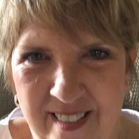 Stephanie Harper Photo 7