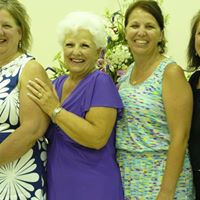 Lori Moen Photo 16