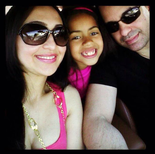 Robin Castillo Photo 11