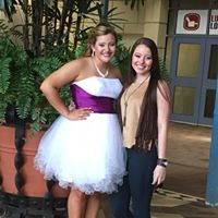 Megan Hall Photo 40