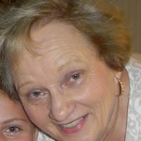 Linda Cooley Photo 17