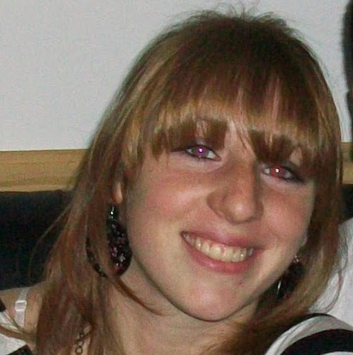 Ana Robledo Photo 14