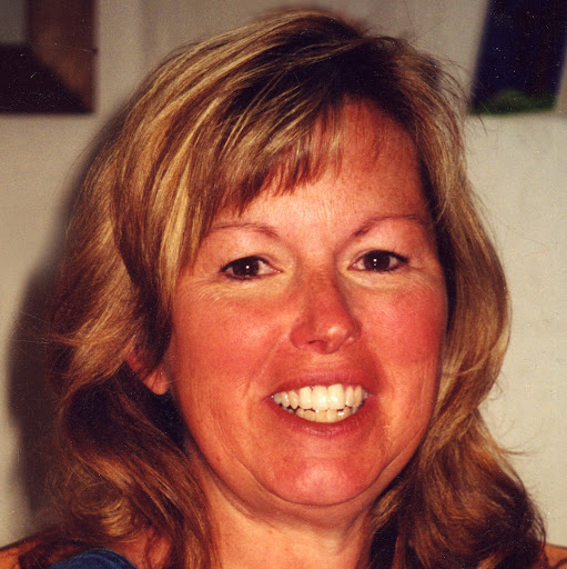 Diane Simmons Photo 25