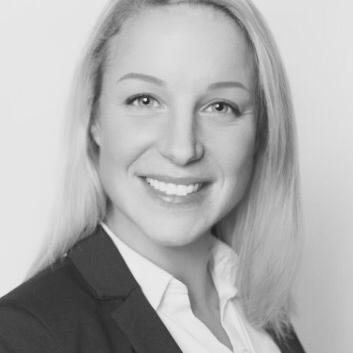 Jennifer Lapointe Photo 14