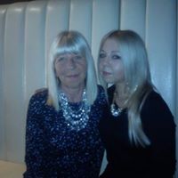 Denise Faulkner Photo 30