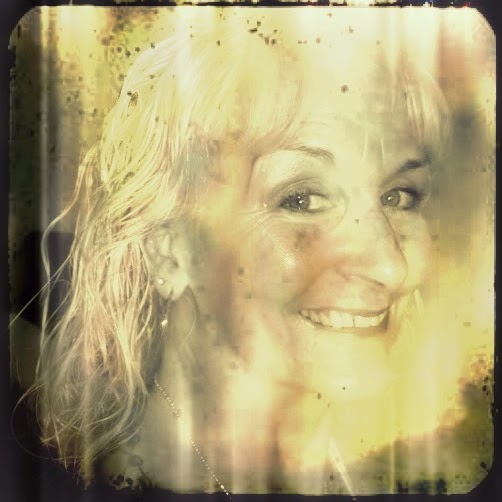 Bobbie Cook Photo 23