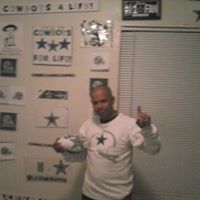Ronnie Carrillo Photo 4
