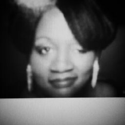 Nancy Holly Photo 9