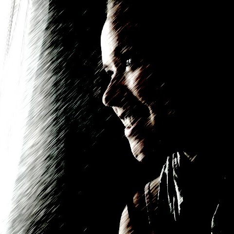 Elizabeth Mackey Photo 12