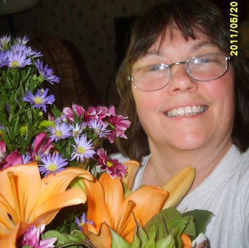 Marianne Campbell Photo 30