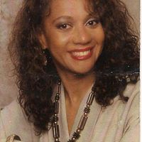 Lorraine Harrell Photo 3