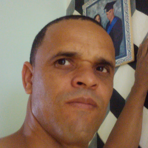 Albert Abreu Photo 13