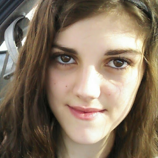 April Lowery Photo 19