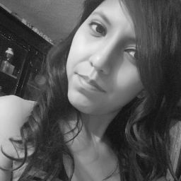 Miriam Castillo Photo 15