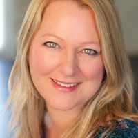 Stacey Snyder Photo 22