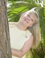 Susan Schultz Photo 43