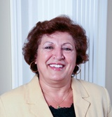 Anne Bush Photo 10