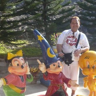 Ronnie Cruz Photo 25