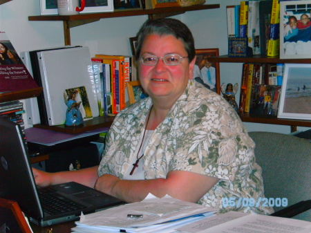 Carol Bennett Photo 10