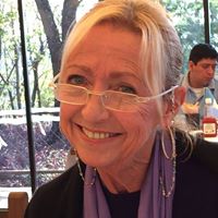 Robin Straub Photo 14
