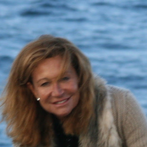 Jacqueline Hopkins Photo 44