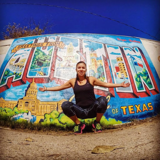 Erika Hernandez Photo 28
